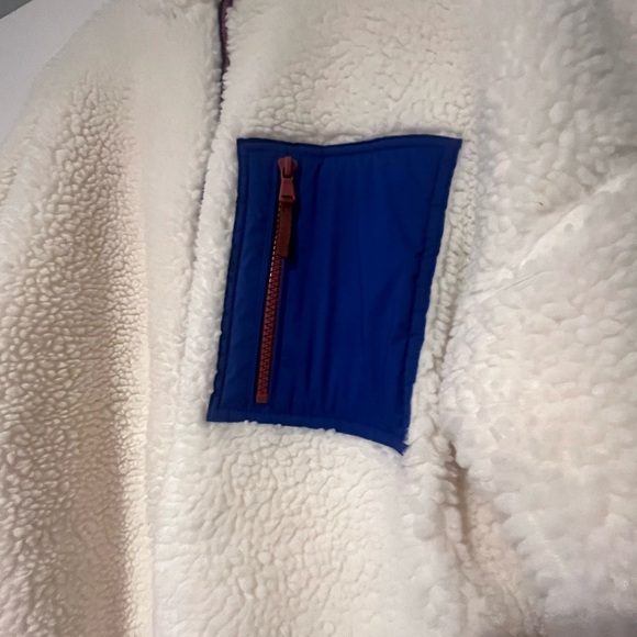 Fabletics Fleece Jacket - Picture 2 of 5